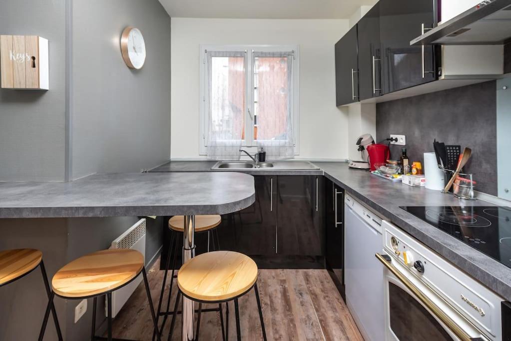 Duplex Cosy Et Contemporain Avec Parking Prive Daire Amiens Dış mekan fotoğraf